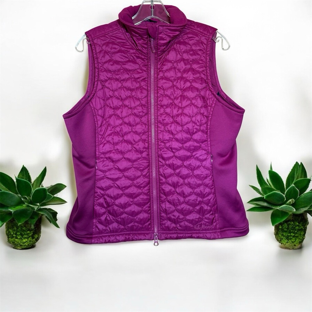 LL Bean Quilted Vest Womens Medium Magenta Excellent PrimaLoft Full Zip Puffer